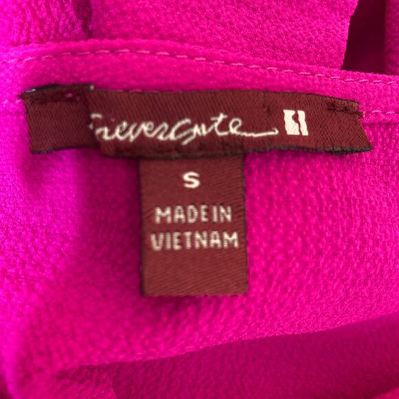 Fuchsia pink sleeveless bow top, women's small flowy crepe swing top blouse - Picture 5 of 8